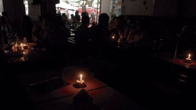 A�n hay miles de hogares sin luz en la regi�n