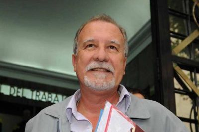 Omar Plaini: �Corresponde que los sindicatos tengamos representaci�n parlamentaria y ejecutiva�