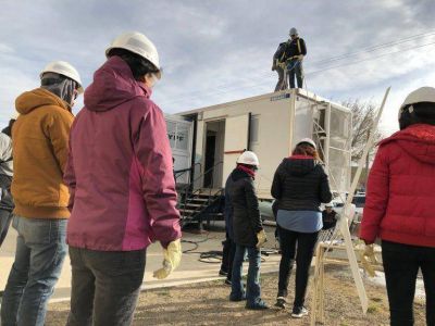 El aula m�vil de energ�as renovables de la Fundaci�n YPF visit� Comodoro Rivadavia