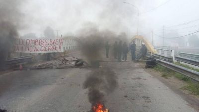 Azucareros volvieron a cortar la ruta 38 en protesta por sueldos adeudados y sigue la incertidumbre por sus 450 empleos