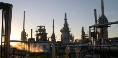 La planta de OIL en San Lorenzo contin�a sin producir y los 400 despedidos no lograron reinsertarse laboralmente
