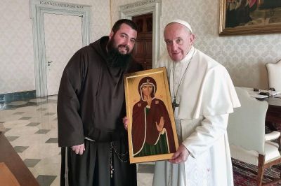 12 consejos para no hablar mal de los dem�s, el regalo del Papa a sus colaboradores