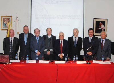 Exsecretarios de Energ�a proponen un plan estrat�gico a largo plazo