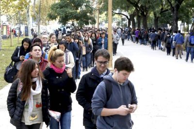 El desempleo lleg� a 10,1% en el primer trimestre y afecta a 1.338.000 personas