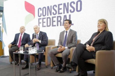 El lavagnismo juega a la incertidumbre y estira la definici�n sobre el candidato a la Gobernaci�n