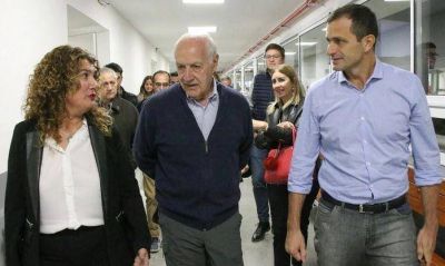 Cama�o o Bucca, el dilema de Lavagna y Urtubey para la gobernaci�n bonaerense