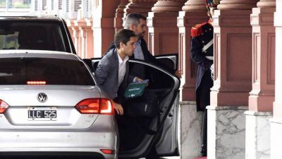Pe�a se recupera y marginan a Pichetto en el cierre: vuelve Mario Quintana