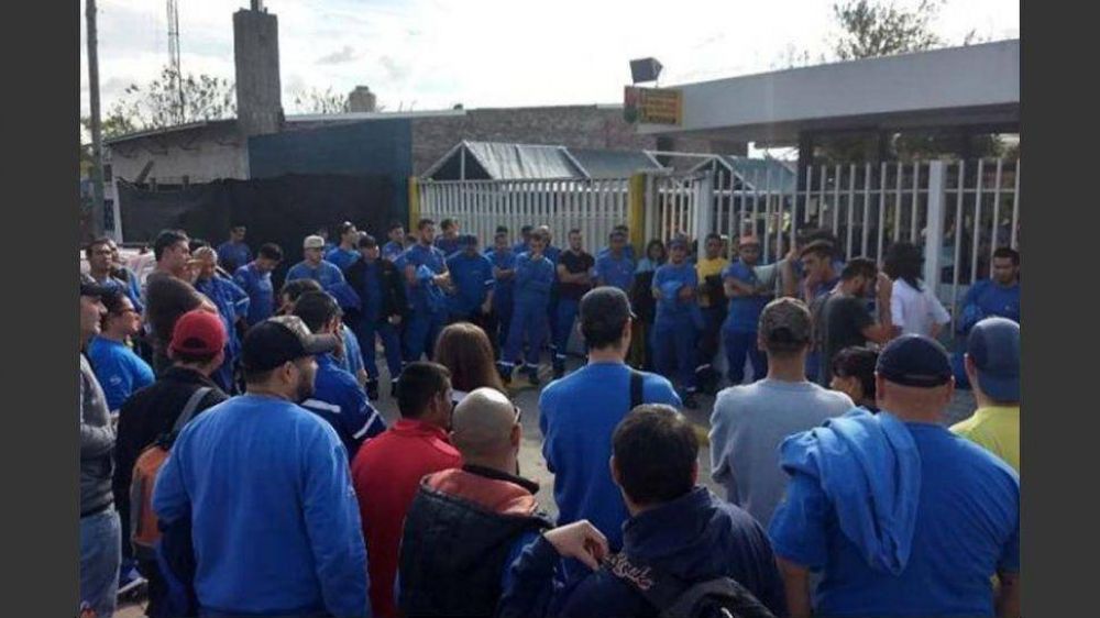 Fallo judicial ordena reincorporar trabajadores