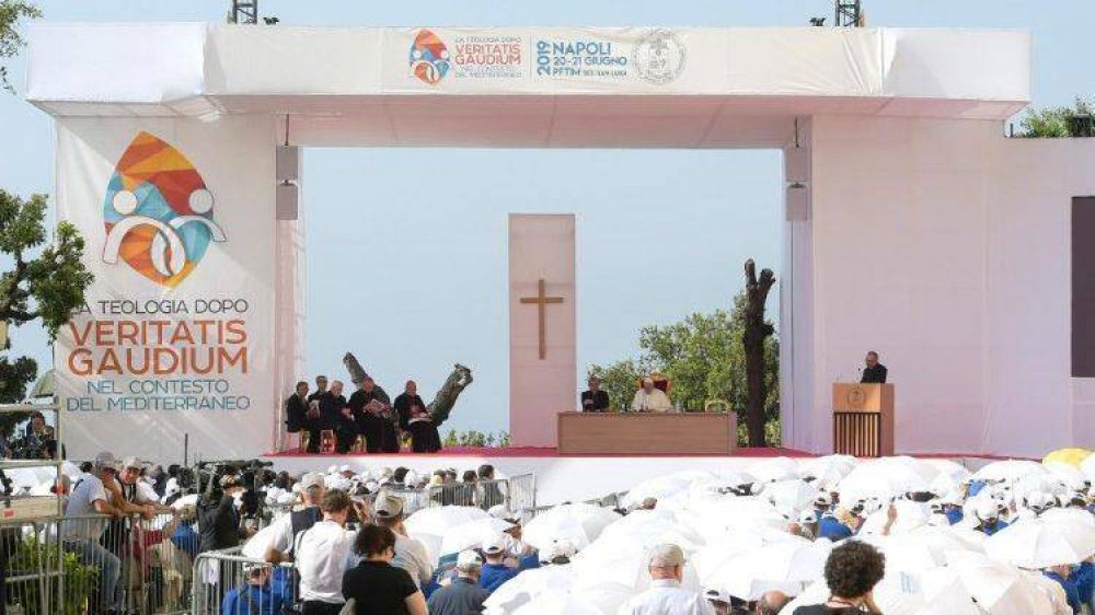 N�poles: caminos hacia un Mediterr�neo de convivencia pac�fica y tolerante