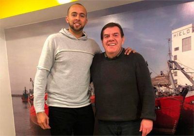 El basquetbolista Nicol�s Laur�a encabezar� la lista de concejales de Guillermo Montenegro