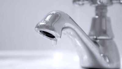 Habr� inconvenientes con el agua en Lomas y Brown