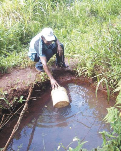 Escasez de agua potable afecta a barrios obere�os