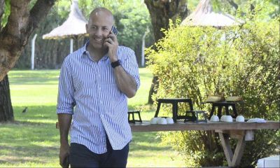 Para evitar una derrota en su distrito, Ducot� peroniz� su n�mina de concejales