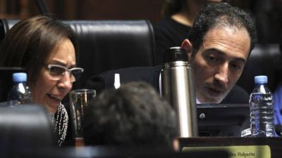 El radicalismo present� una ley para que las comunas porte�as compren productos locales