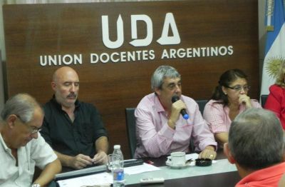 La UDA record� su advertencia sobre el escape de gas en el Lenguas Vivas