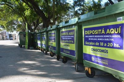 Gastn: Sumaremos 100 nuevos contenedores para que la ciudad se vea ms limpia y ciudada