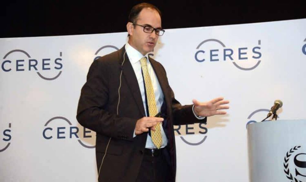 Guillermo Tolosa: �Sobrecostos de combustibles se usan encubiertos para subsidios y tapan ineficiencias�