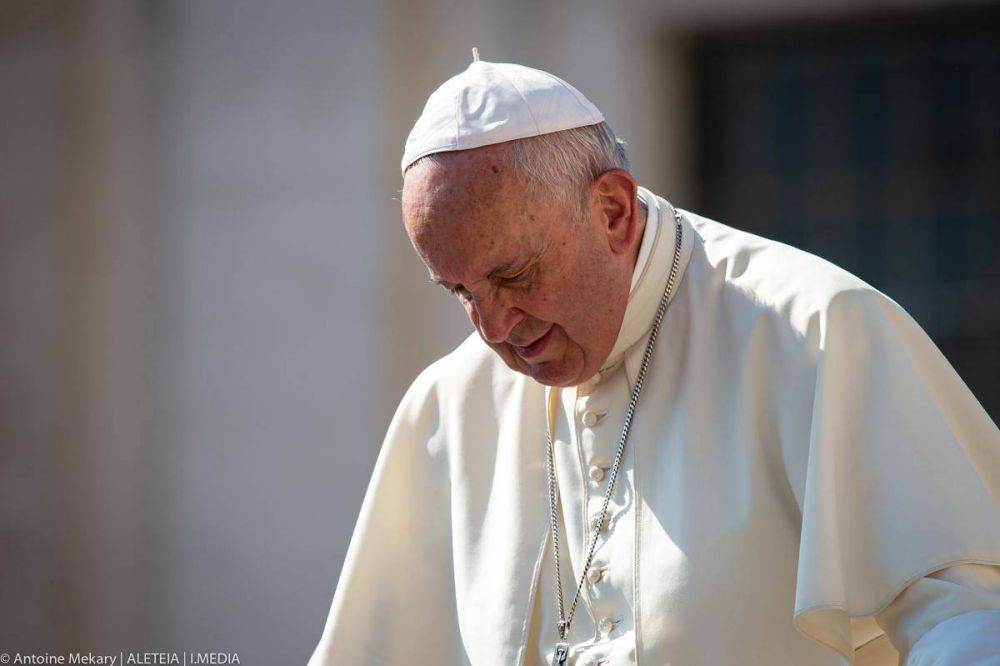 El Papa Francisco contra el derroche de alimentos y de agua