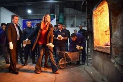 Los principales candidatos pisan el acelerador: Vidal le apunta a la droga, Kicillof a la econom�a