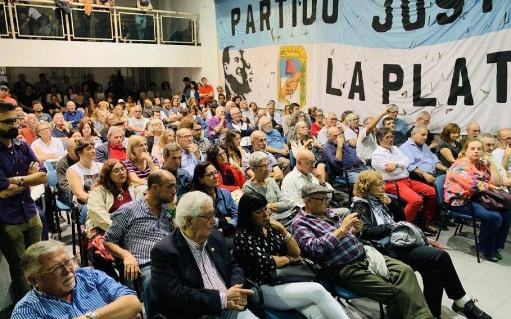 Todos a la final: habr internas picantes en el peronismo en La Plata y en 11 municipios de Conurbano 