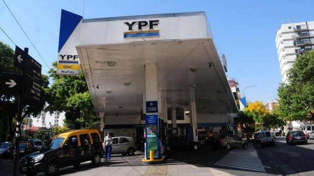 YPF aument sus naftas un 2,5% y el gasoil 1,75%