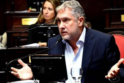 Desde el massismo descartan la unidad de bloques peronistas en la Legislatura bonaerense