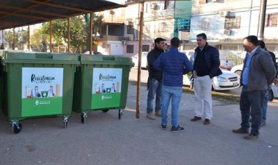Nuevos contenedores de basura en el barrio G�iraldes