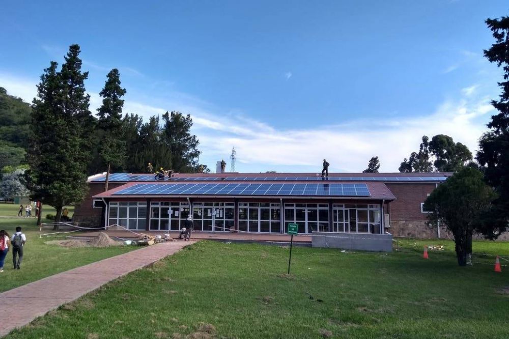 Varias universidades apuestan a generar la energa que necesitan a partir del sol