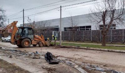 Etapa final para cuatro obras cloacales en el centro de Roca