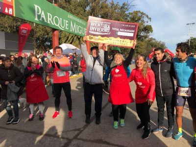 Actitud Solidaria: La Cooperadora del Hospital Emilio Ferreyra recibi� un cheque por $800.000