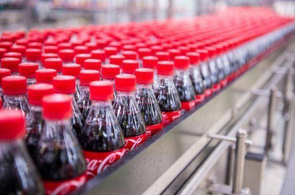 Coca-Cola FEMSA hace compras a Heineken y FEMSA