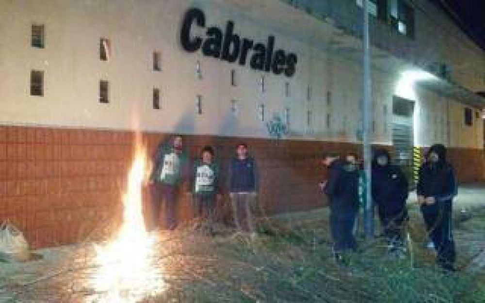 Trabajadores de la empresa Cabrales denunciaron suspensiones arbitrarias