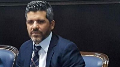 Promulgaron la ley impulsada por Dom�nguez Yelpo que busca frenar los robos de motochorros