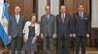 Por primera vez, los jueces de la Corte aceptan revelar su patrimonio