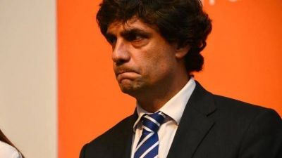Sigue el debate tuitero por los n�meros de la Provincia: ahora Lacunza le contest� a Batakis 