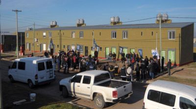 Pese a los contratiempos, el barrio sindical sigue creciendo a paso firme