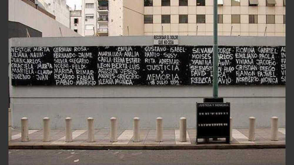 AMIA: Macri avanza contra Hezbollah y tendr� un acto paralelo junto a Pompeo