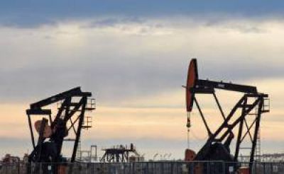 El convencional mantiene su declinó en petróleo y gas