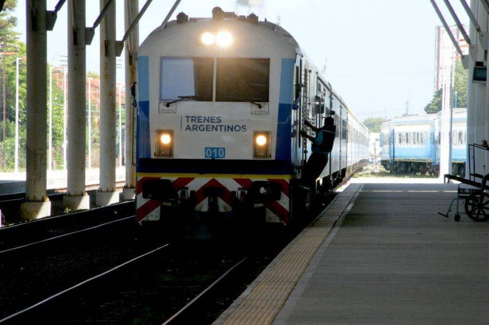 En las vacaciones de invierno el tren a Mar del Plata suma un servicio directo