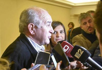 Raverta: �Estamos sumamente felices y muy emocionados porque venga la ex presidente�