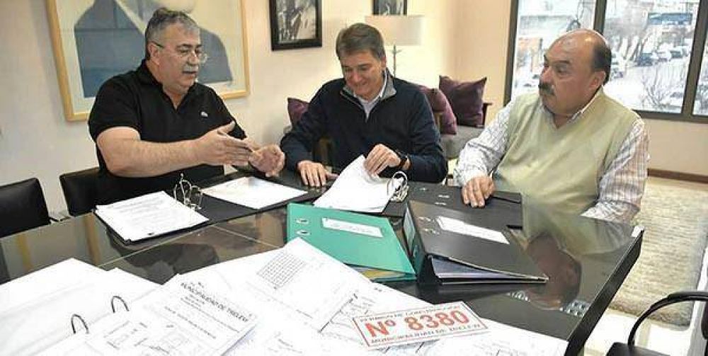 Luz y Fuerza de la Patagonia firm acuerdos por obras en Trelew, Madryn y Rawson