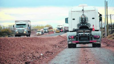 Por Vaca Muerta, Neuqu�n avanza con dos nuevos puentes ruteros