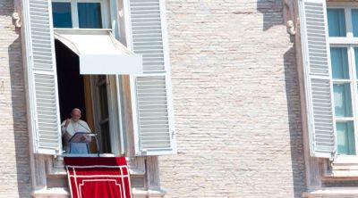 El Papa llama a los cristianos a conjugar contemplaci�n y acci�n en su vida de fe