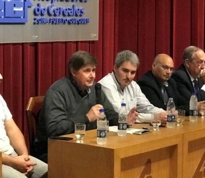 El intendente de San Cayetano se suma al equipo de Gonzalo Diez para �trabajar juntos�