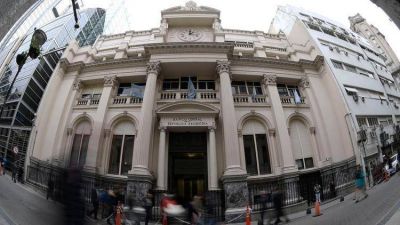Se despert� el d�lar y obligar� al Banco Central a intervenir m�s fuerte hasta las PASO
