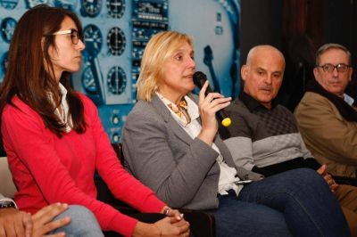 Baragiola en Bat�n: �es necesario la construcci�n de un nuevo centro de salud�