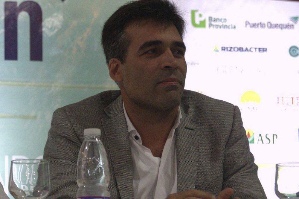 Lopez: �Yo no tengo problemas que me maneje un sindicato, pero que sea de ac�