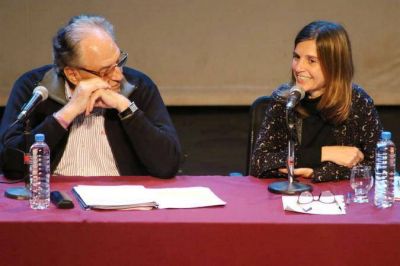 Carlos Heller expres� un contundente apoyo a la candidatura de Fernanda Raverta