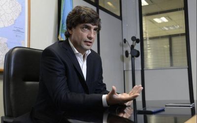 Lacunza dijo que el kirchnerismo �escond�a pobres, desocupados, d�ficit fiscal, deuda e inflaci�n�