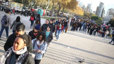 La desocupaci�n de los j�venes duplica a la media